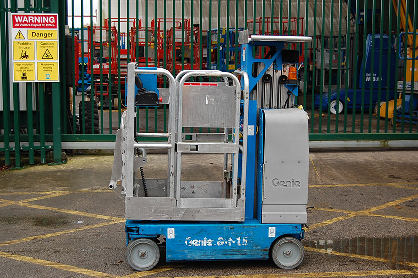 Genie Electric Scissor Lift GR-15