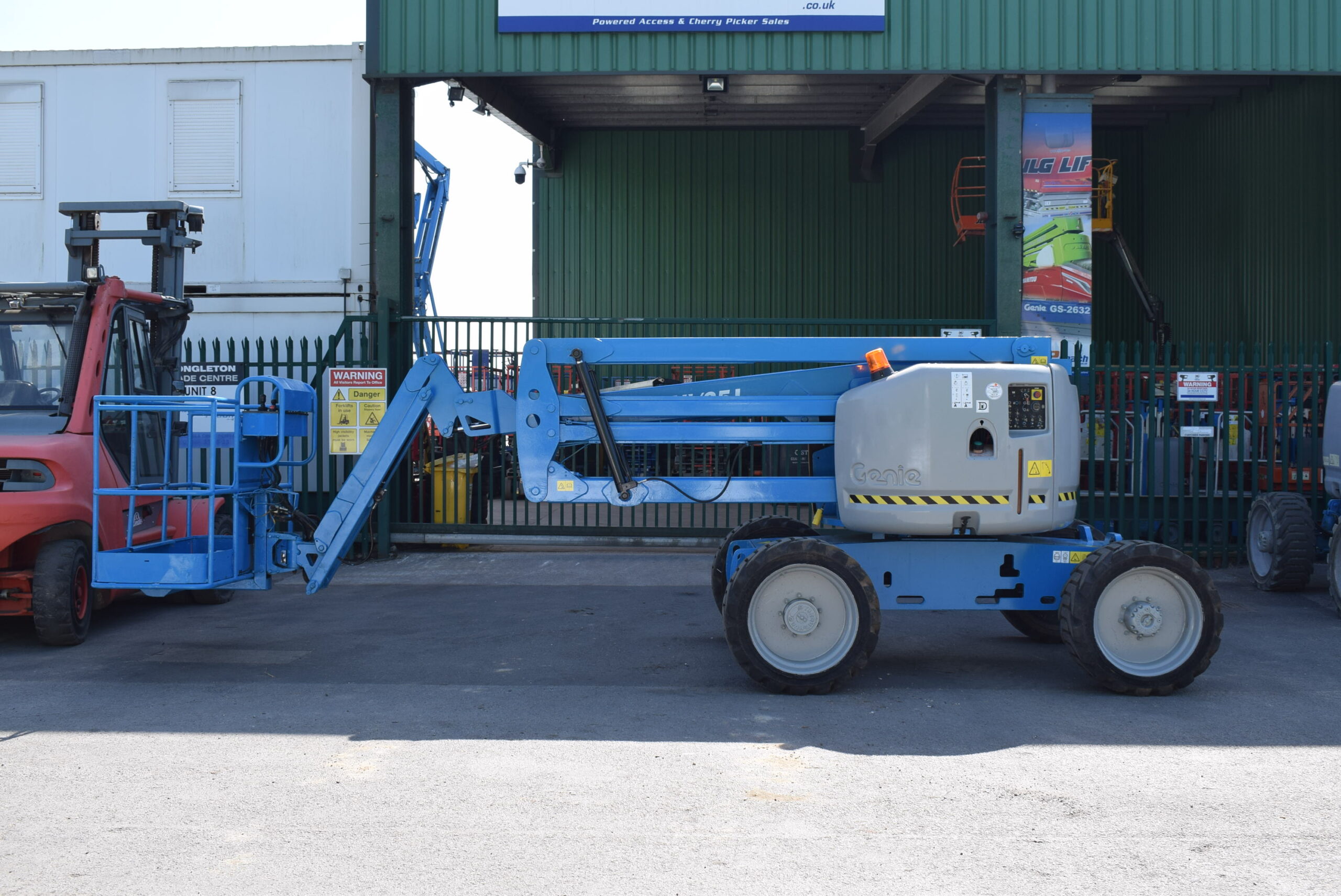2006 Genie Z45/25J 4×4 Diesel Boom Lift 15m