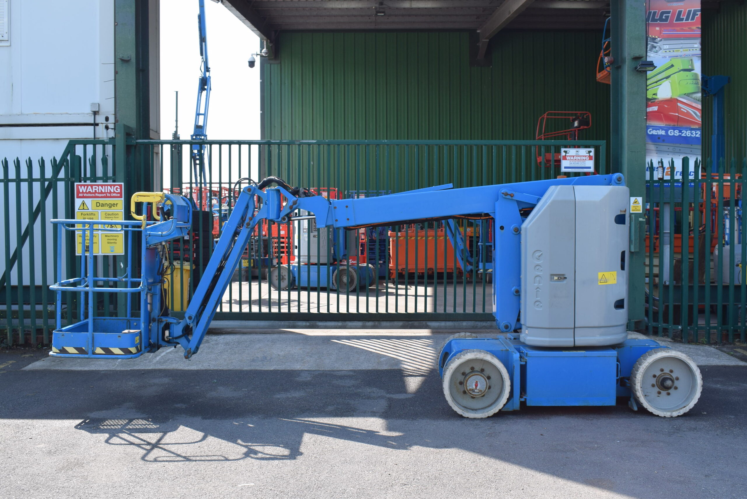 2014 Genie Z30/20NRJ Electric Boom Lift 10.9m