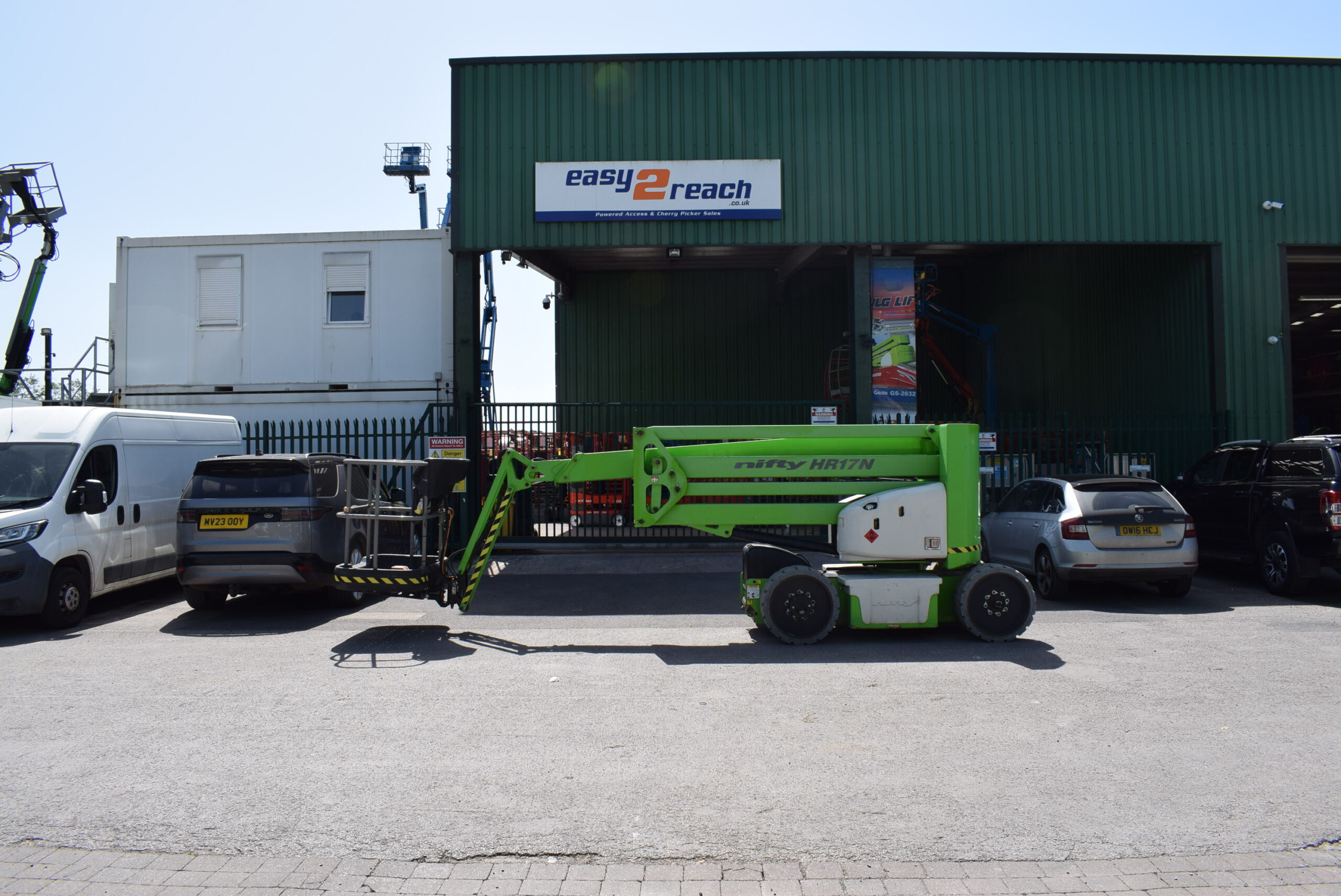 2016 Niftylift HR17NDE Bi Energy Boom Lift 17m
